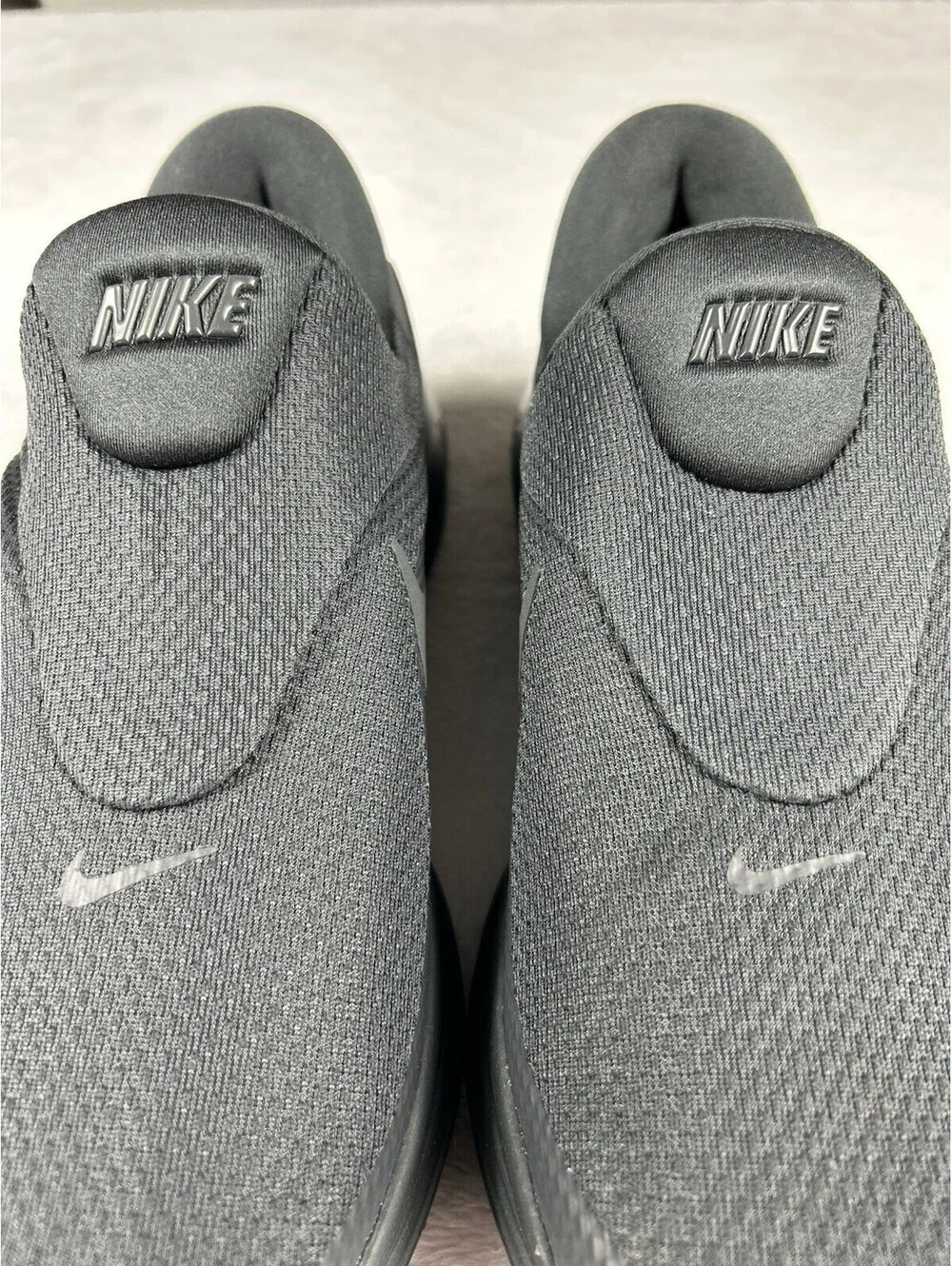 Nike Revolution 8 EasyOn Running Shoes Men’s Size 10 New Athletic Sneakers